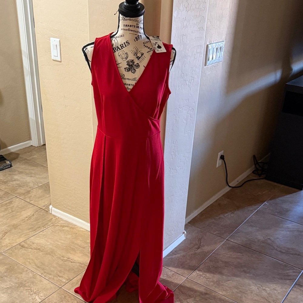 Chic Asymmetrical Red Dress